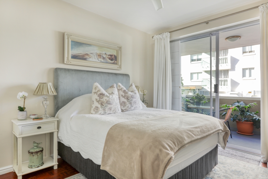 2 Bedroom Property for Sale in Green Point Western Cape